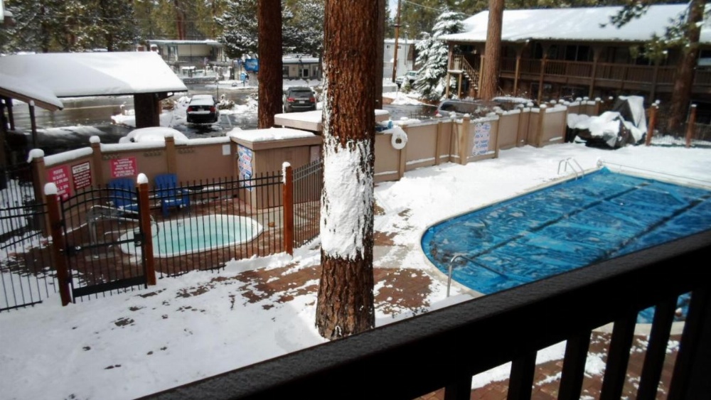 The Lodge at Lake Tahoe by VRI Resort Image 6