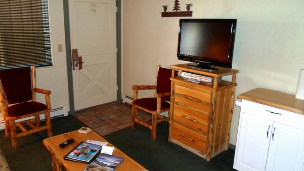 The Lodge at Lake Tahoe by VRI Resort Image 12